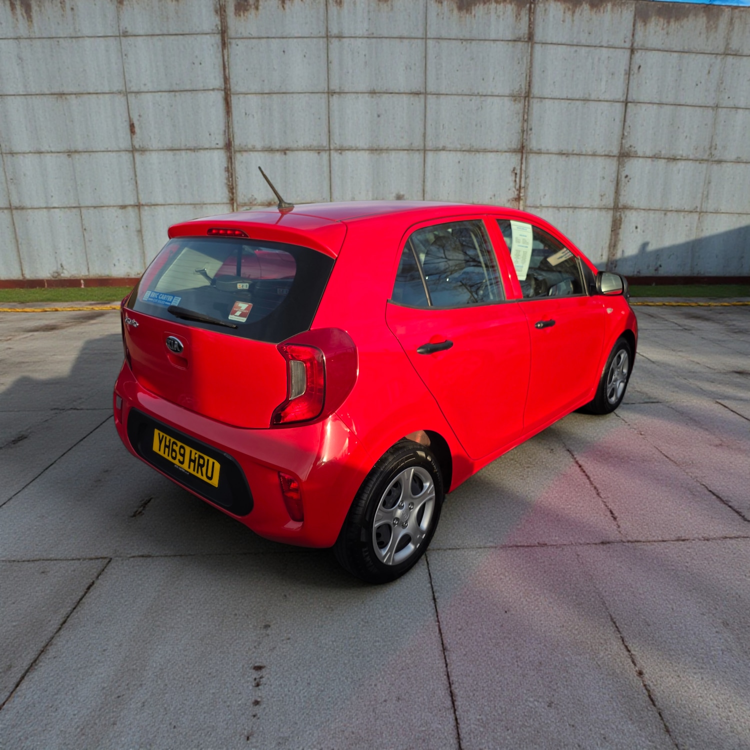 Used Kia Picanto 2019 for sale - 76907800: Photo 2
