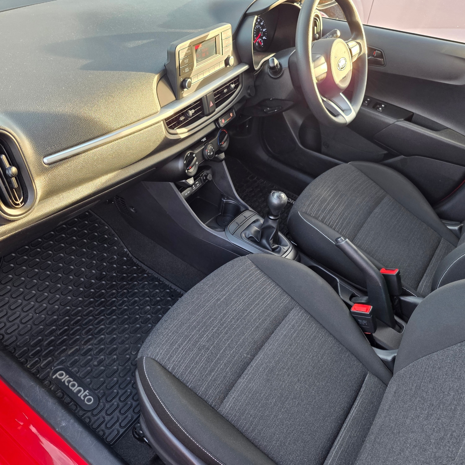 Used Kia Picanto 2019 for sale - 76907800: Photo 28