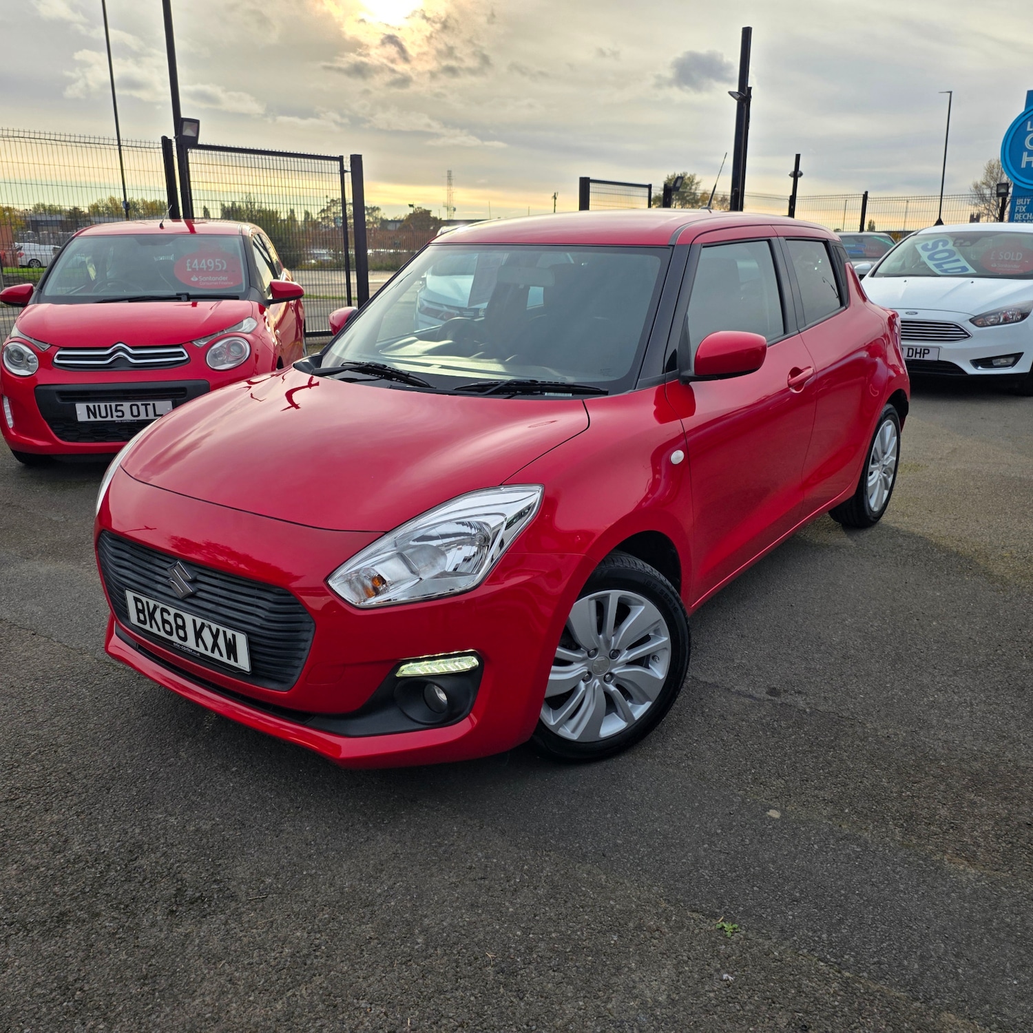Used Suzuki Swift 2018 for sale - 76353697: Photo 12
