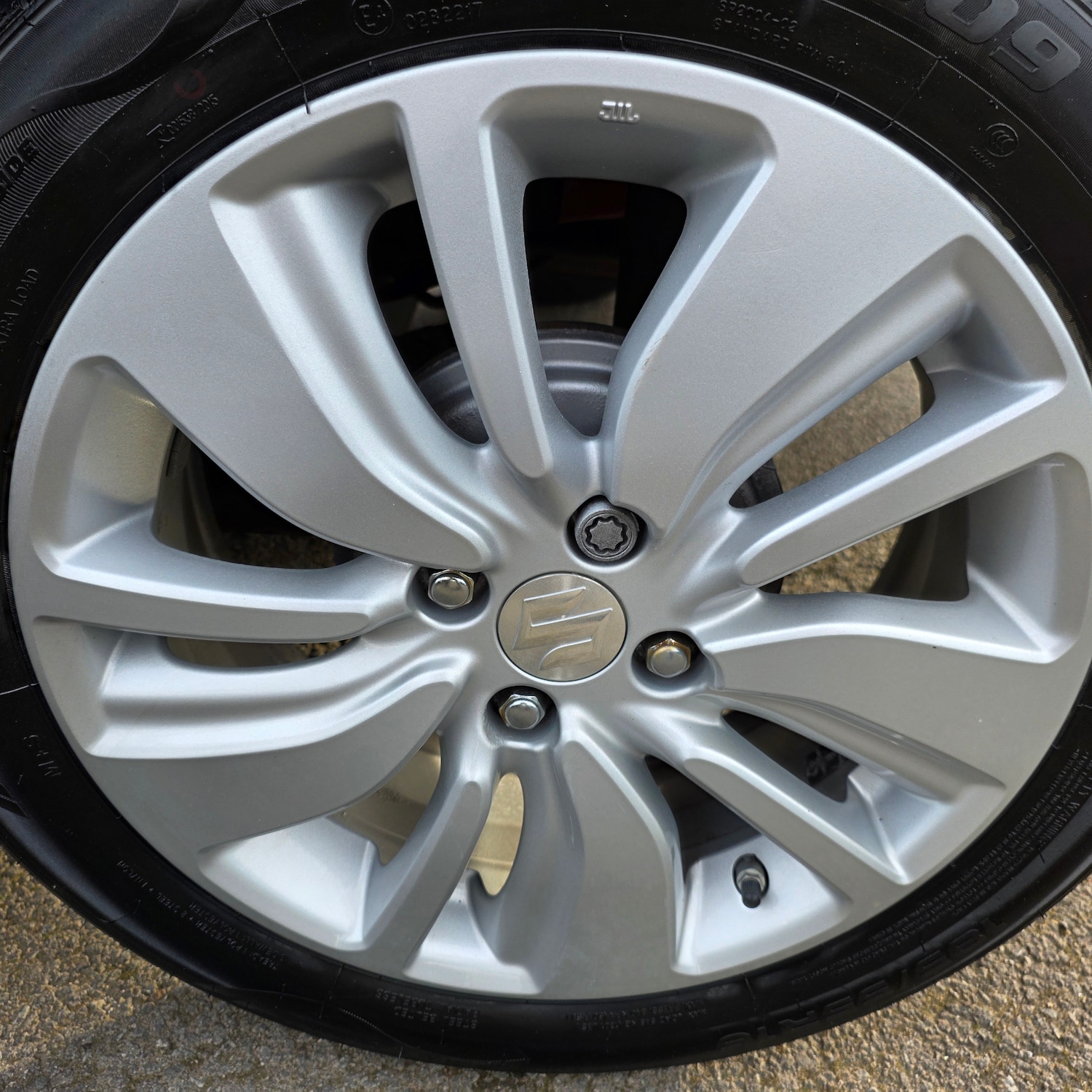 Used Suzuki Swift 2018 for sale - 76353697: Photo 14