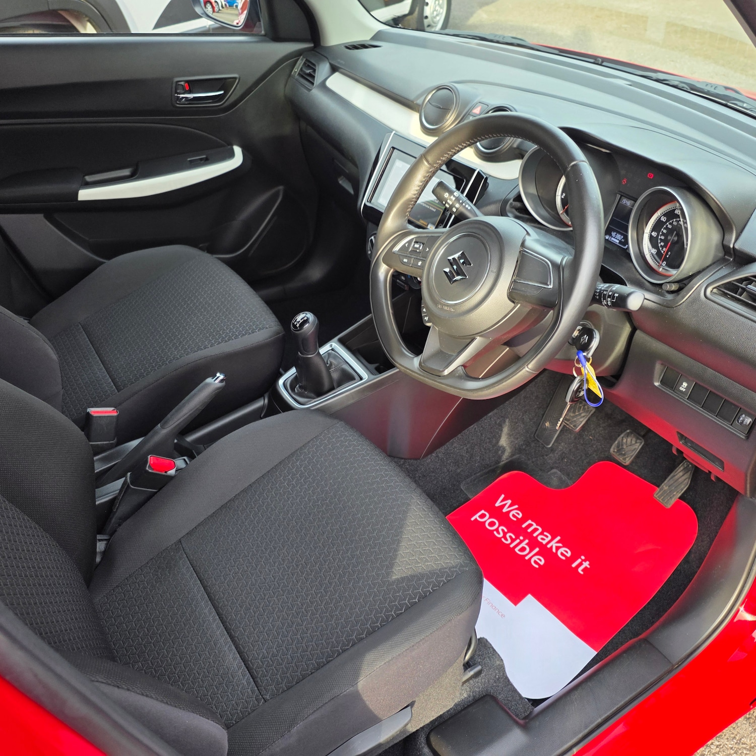 Used Suzuki Swift 2018 for sale - 76353697: Photo 17
