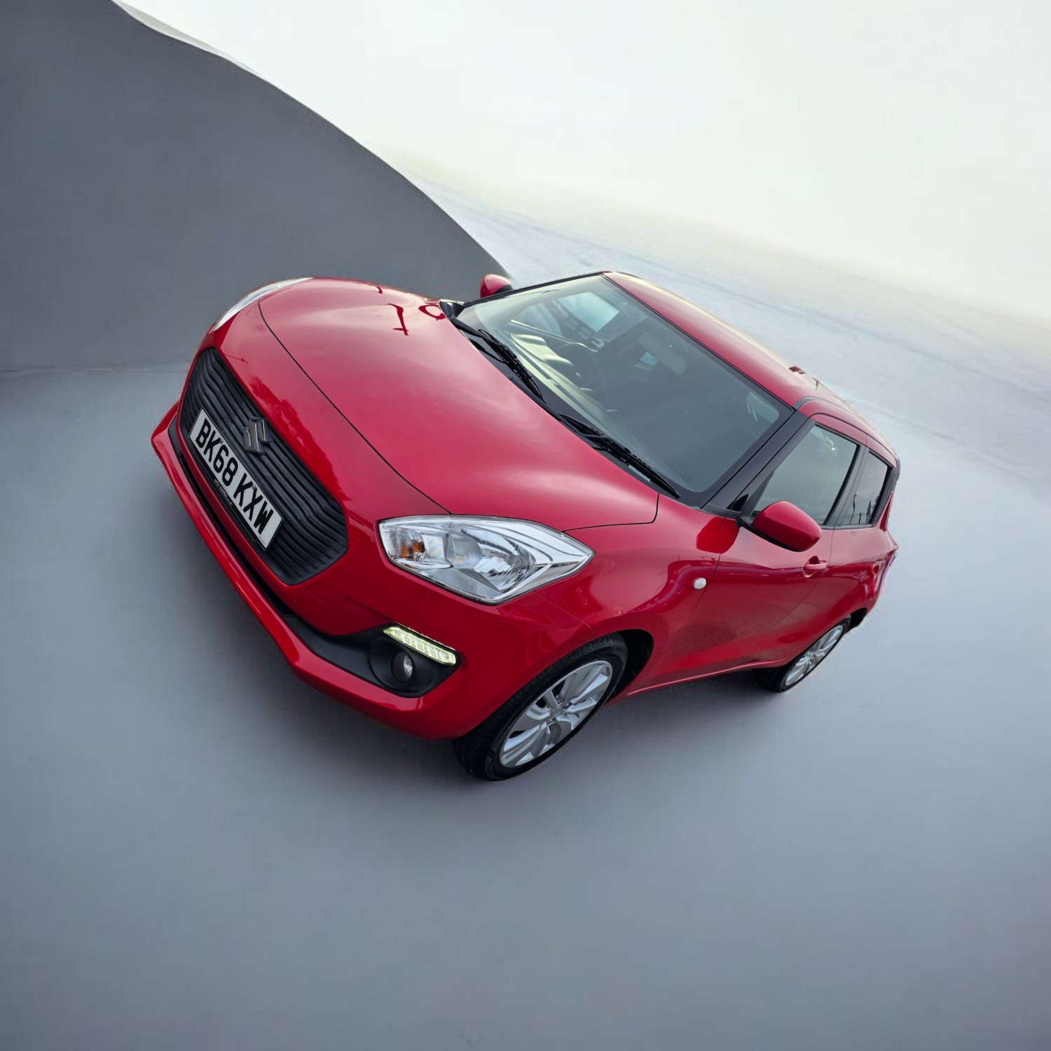 Used Suzuki Swift 2018 for sale - 76353697: Photo 6