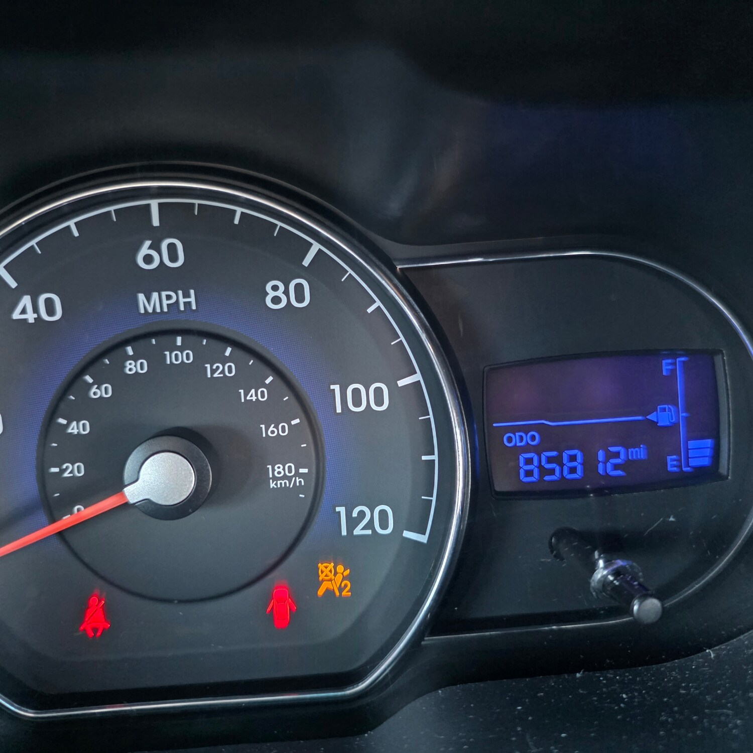 Used Hyundai i10 2013 for sale - 76340137: Photo 17