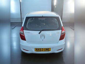 Used Hyundai i10 2013 for sale - 76340137: Photo