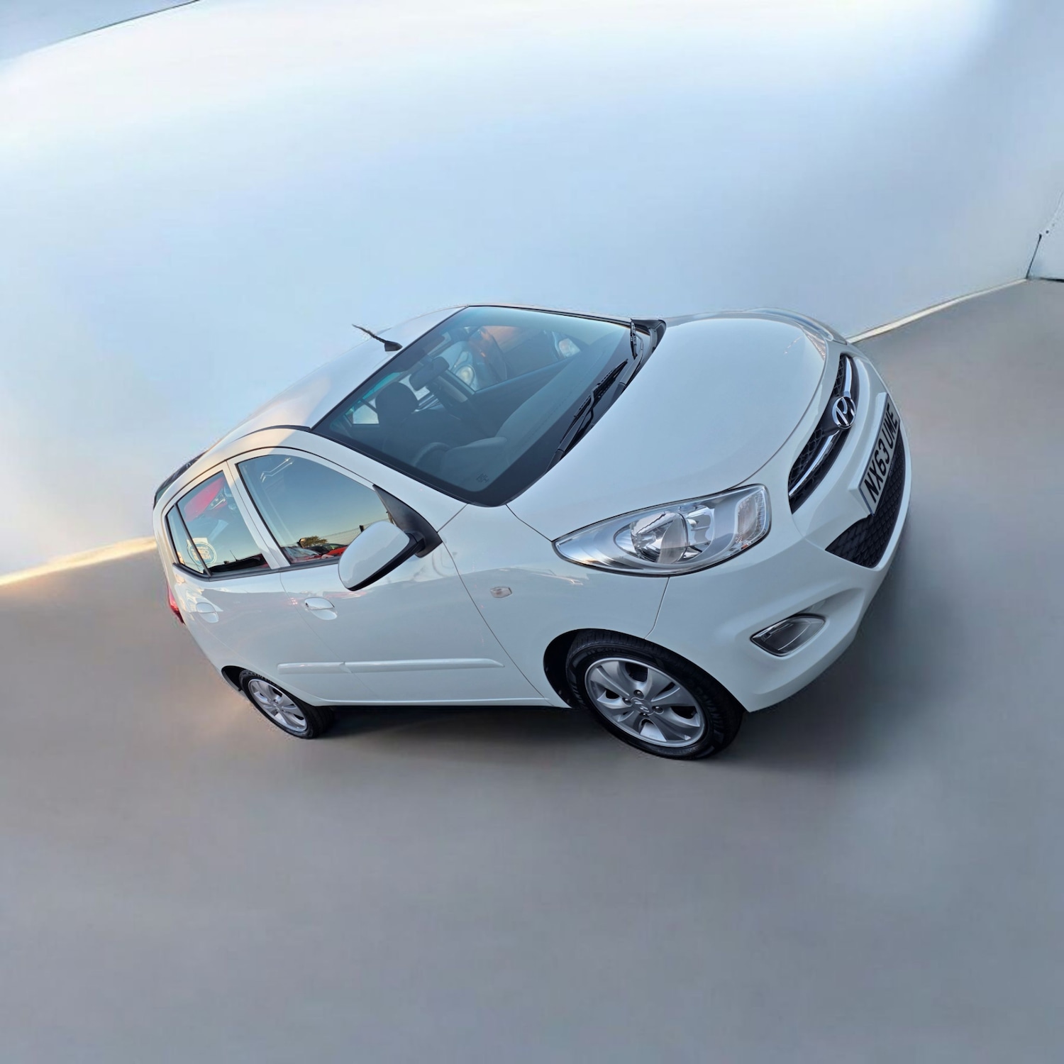 Used Hyundai i10 2013 for sale - 76340137: Photo 8