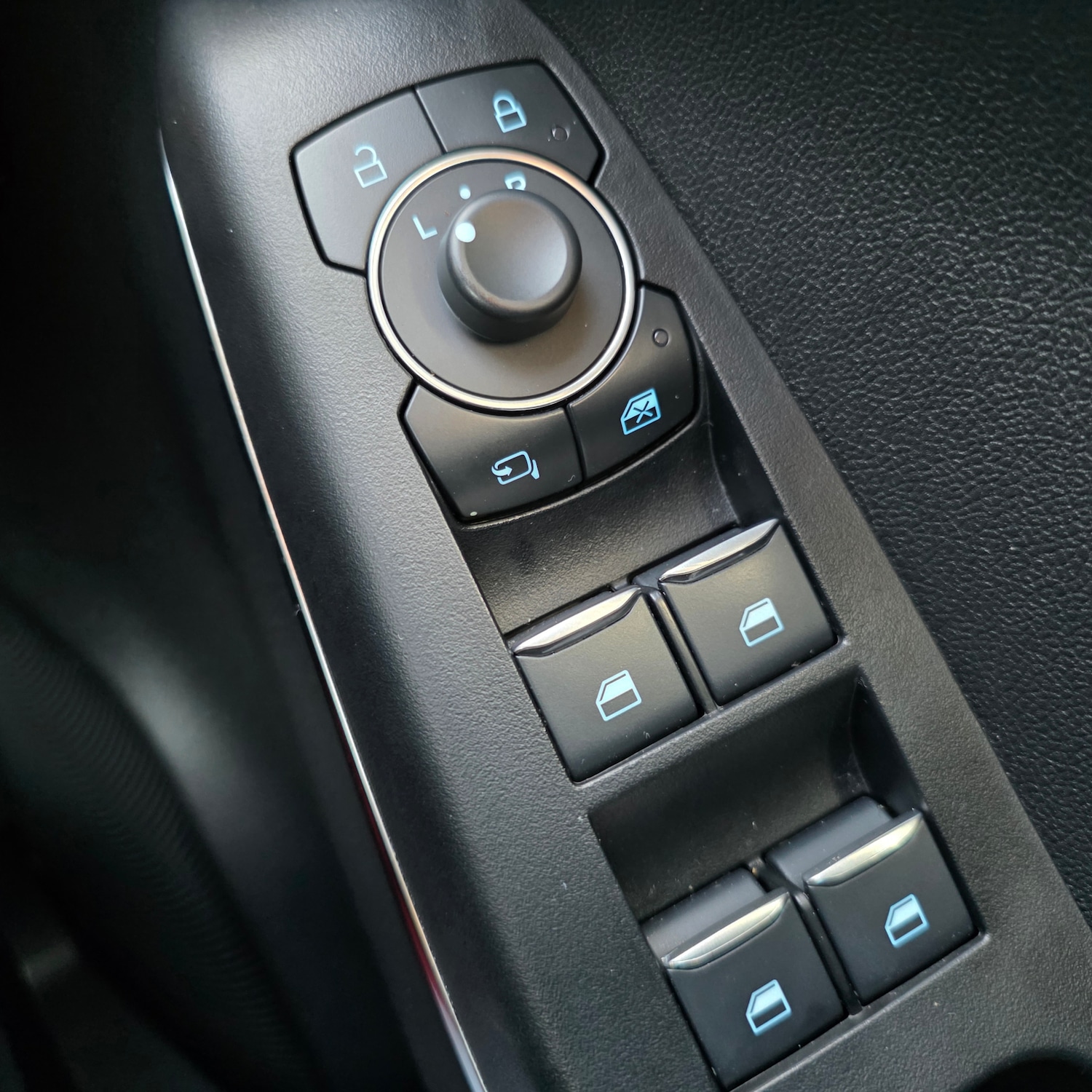 Used Ford Puma 2023 for sale - 76907875: Photo 32