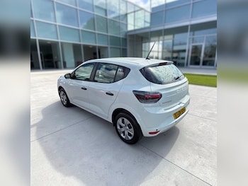Used Dacia Sandero 2026 for sale - 79542851: Photo