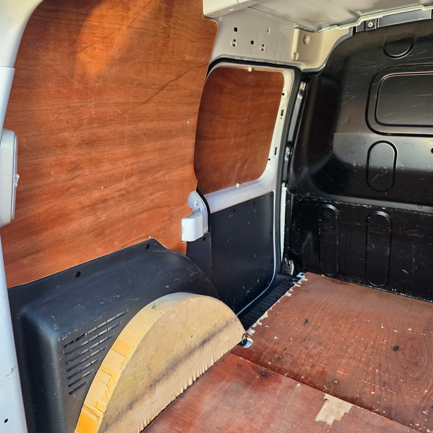 Used Renault Kangoo 2019 for sale - 77222907: Photo 11