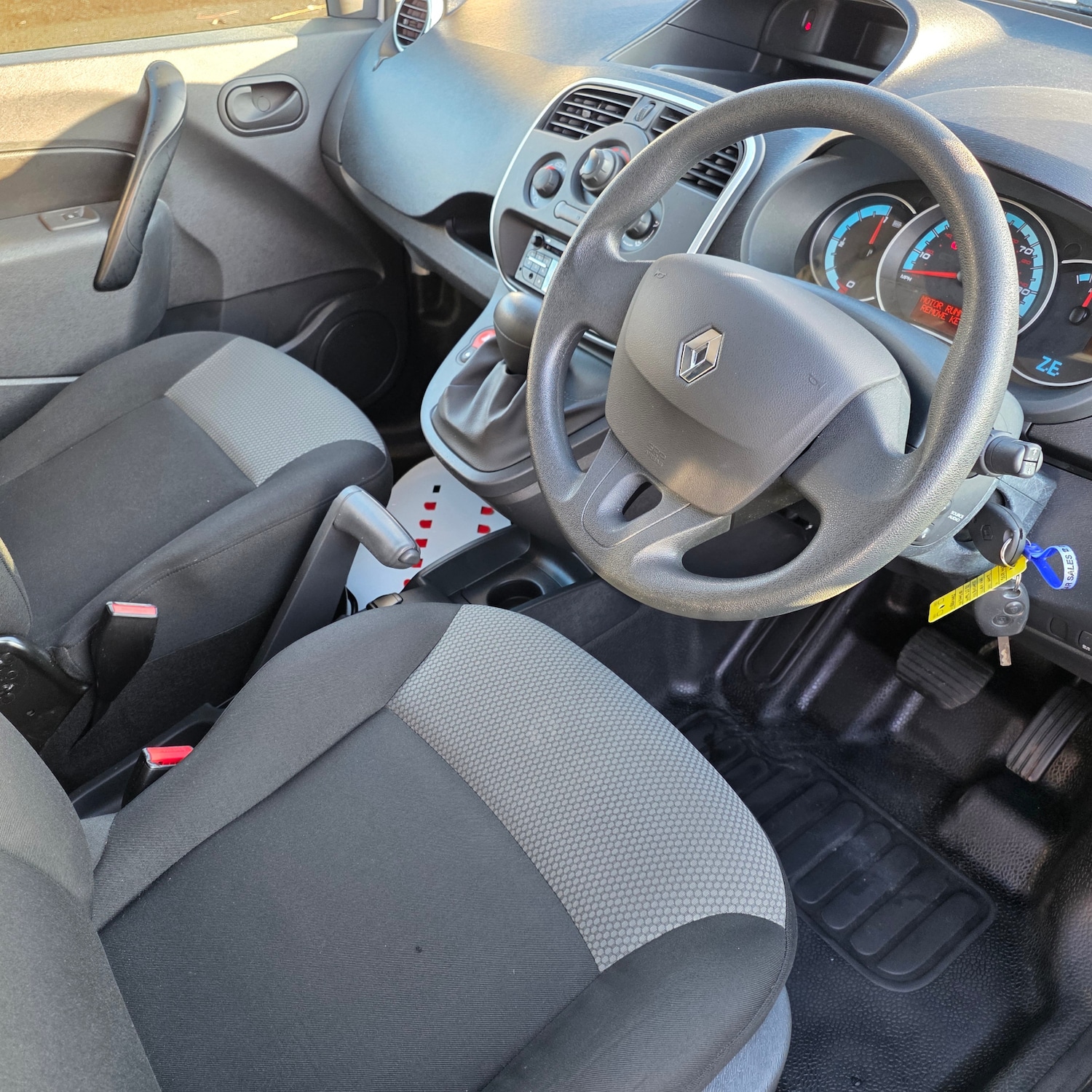 Used Renault Kangoo 2019 for sale - 77222907: Photo 16