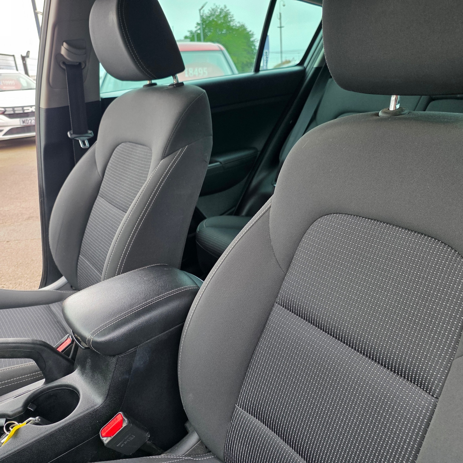 Used Kia Sportage 2017 for sale - 76379270: Photo 32