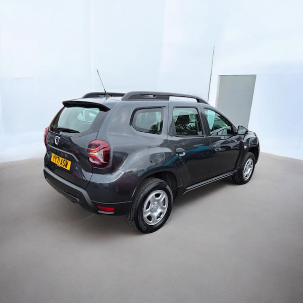 Used Dacia Duster 2021 for sale - 76309843: Photo 2