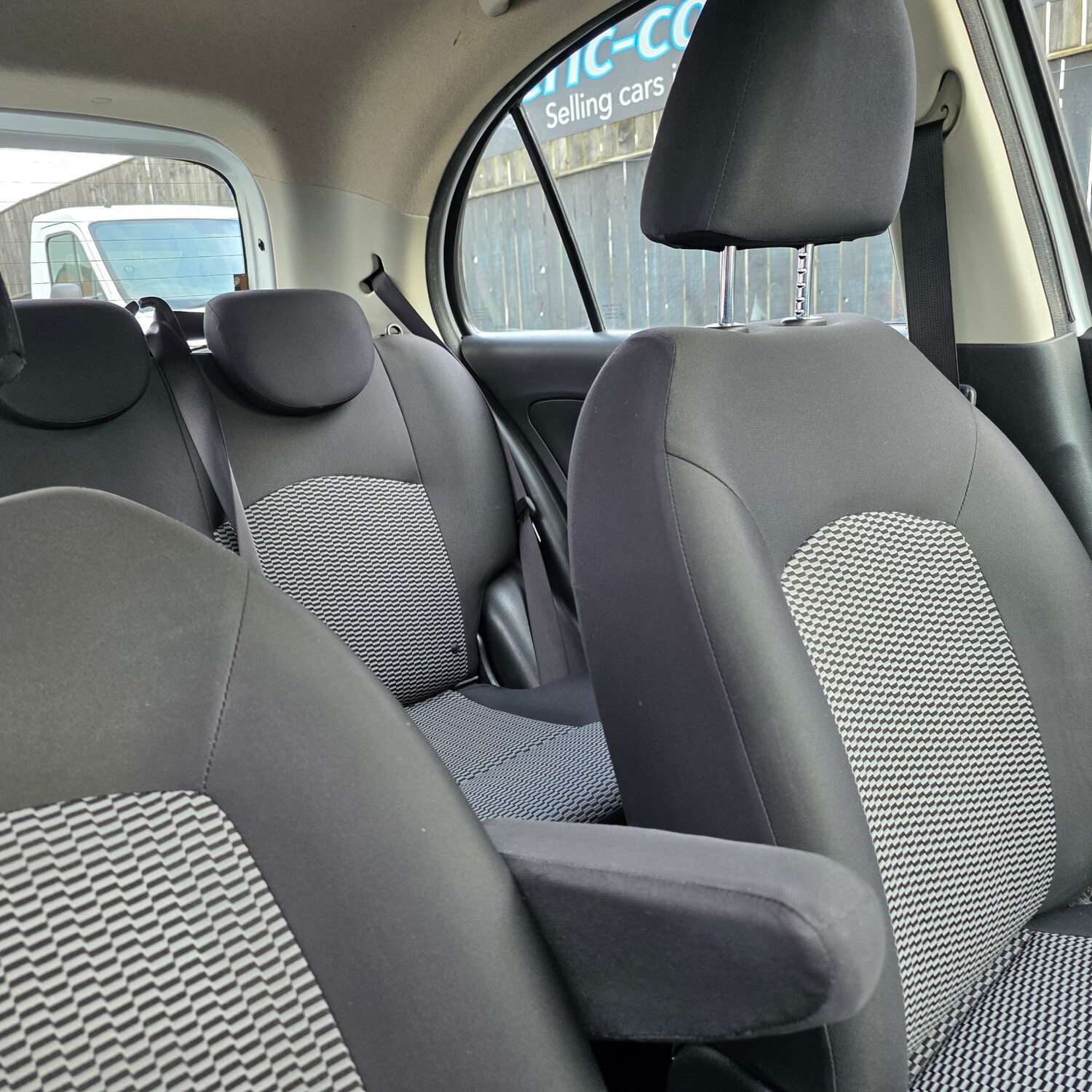 Used Nissan Micra 2014 for sale - 77590127: Photo 25