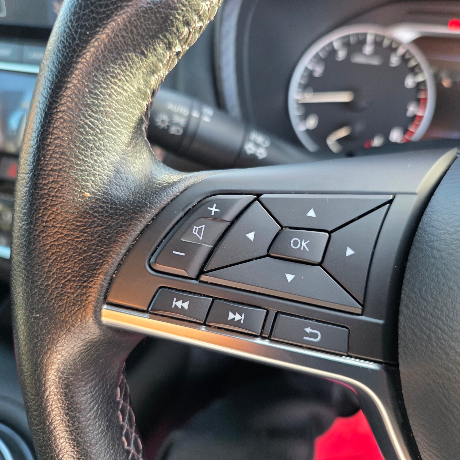 Used Nissan Juke 2023 for sale - 76177578: Photo 19