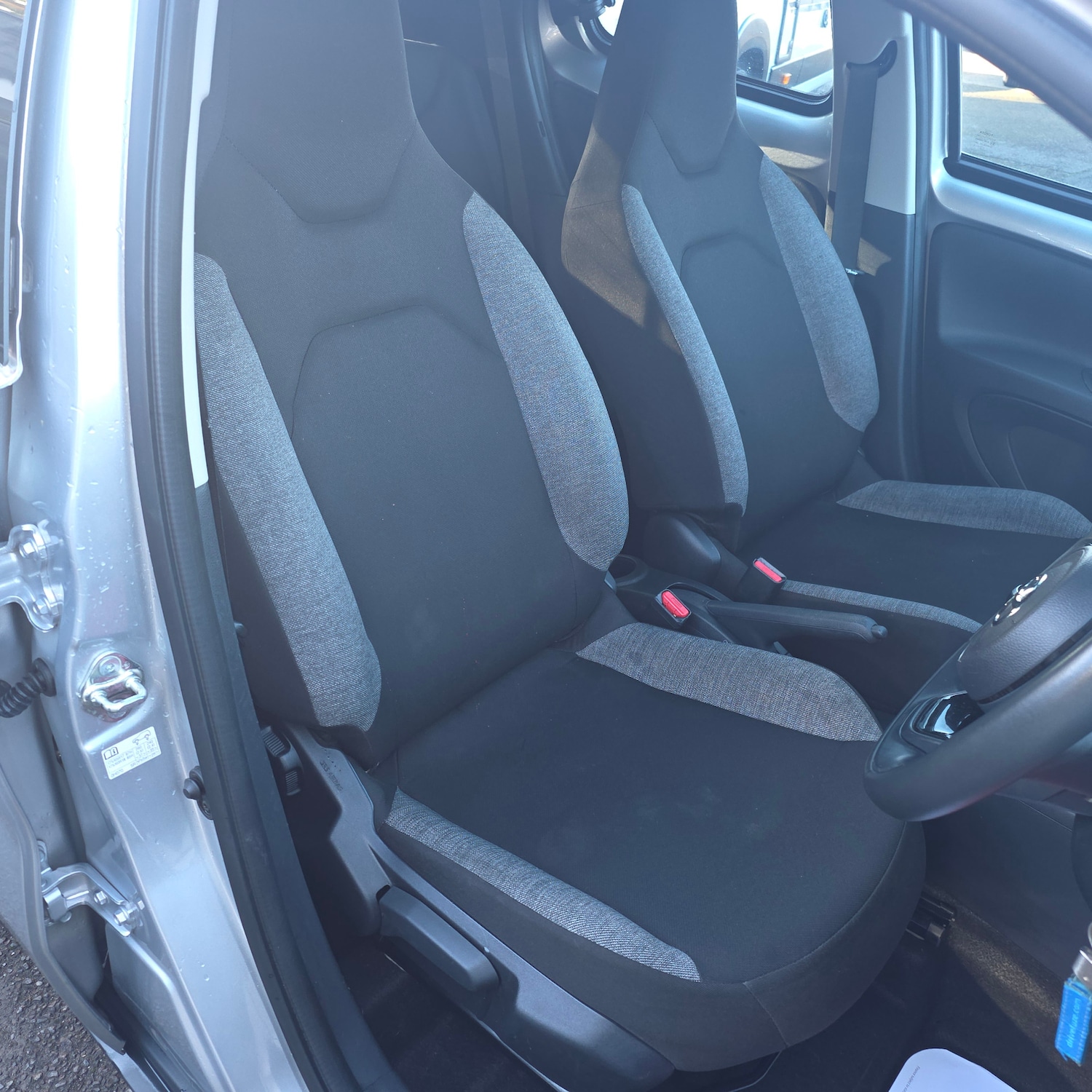 Used Toyota Aygo X 2023 for sale - 76382614: Photo 12