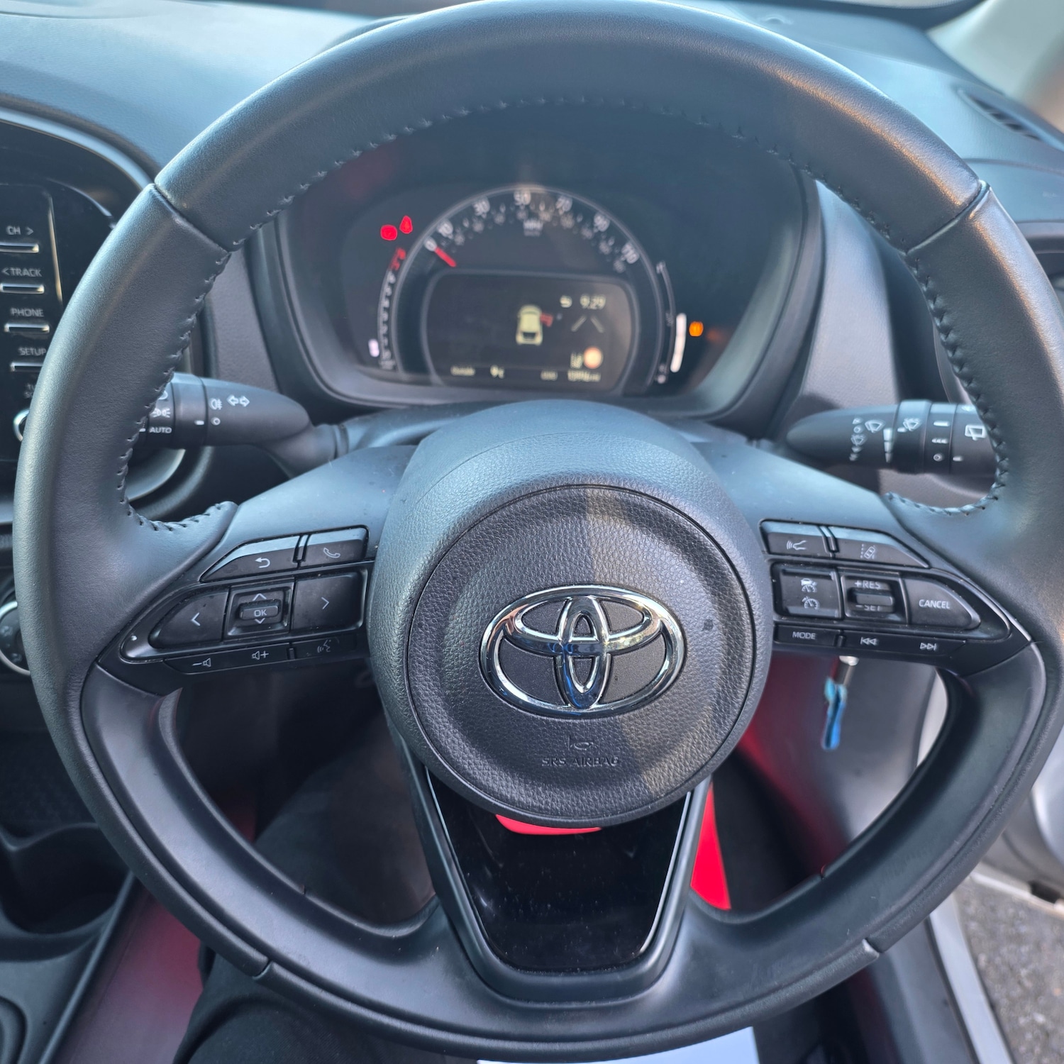 Used Toyota Aygo X 2023 for sale - 76382614: Photo 14