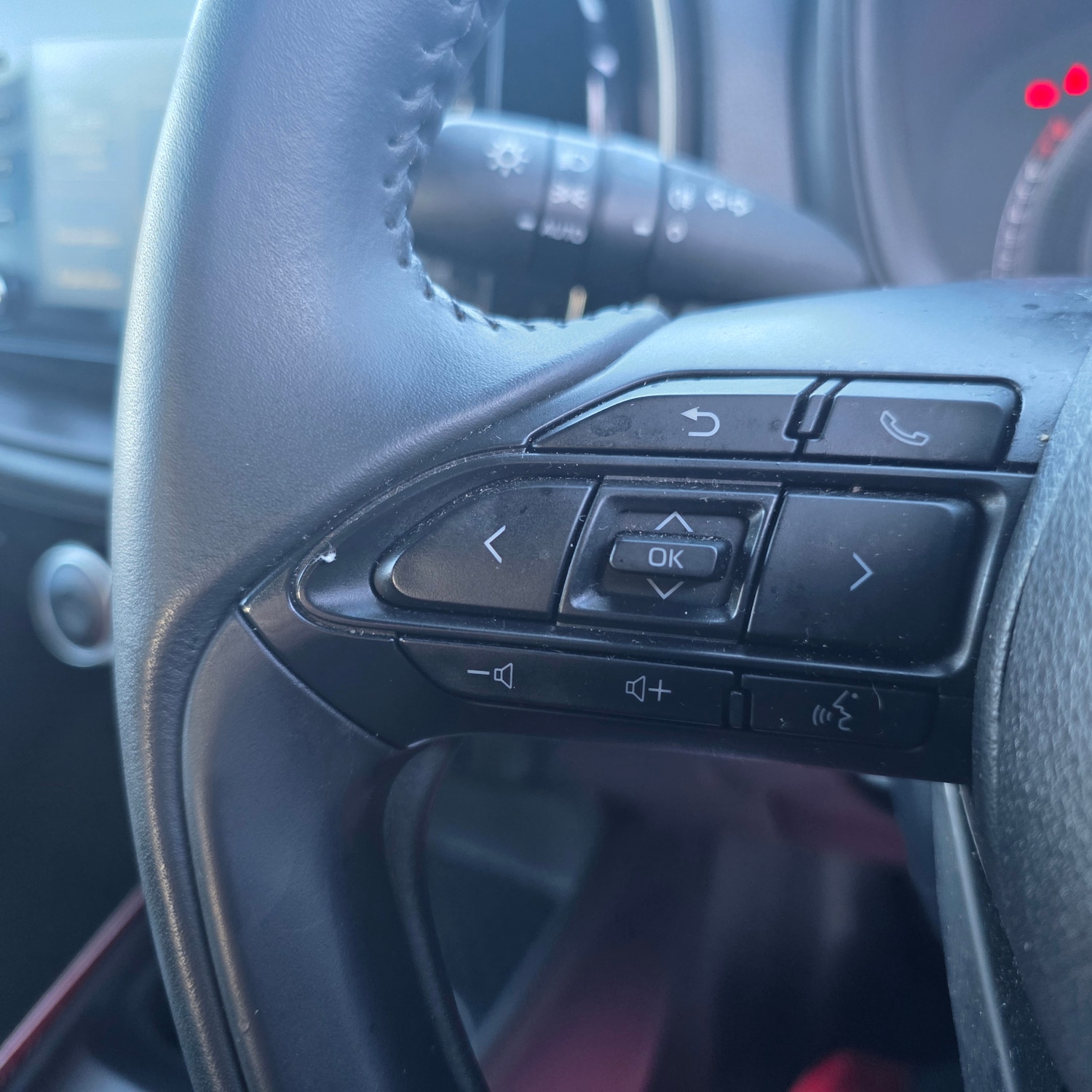 Used Toyota Aygo X 2023 for sale - 76382614: Photo 21