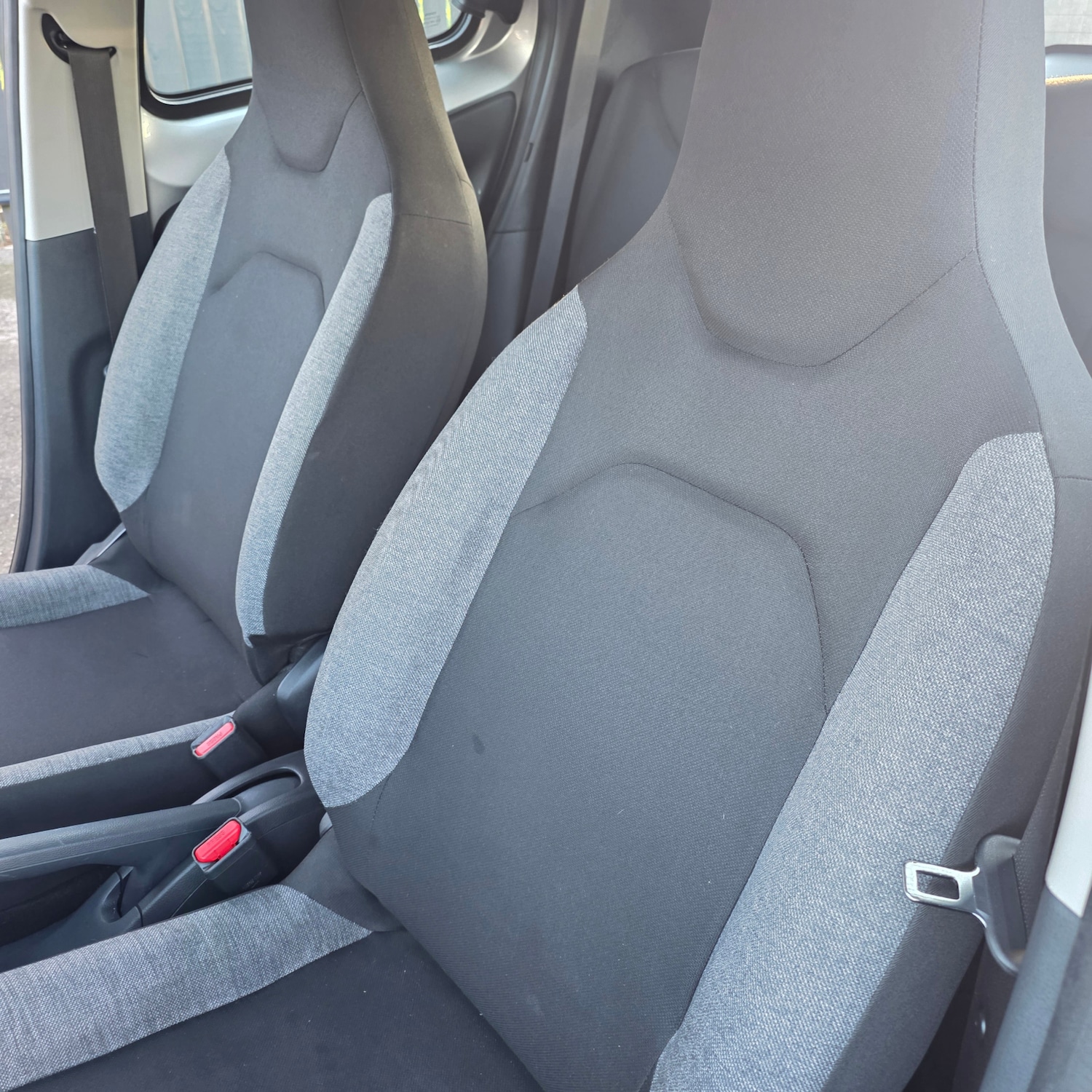 Used Toyota Aygo X 2023 for sale - 76382614: Photo 26