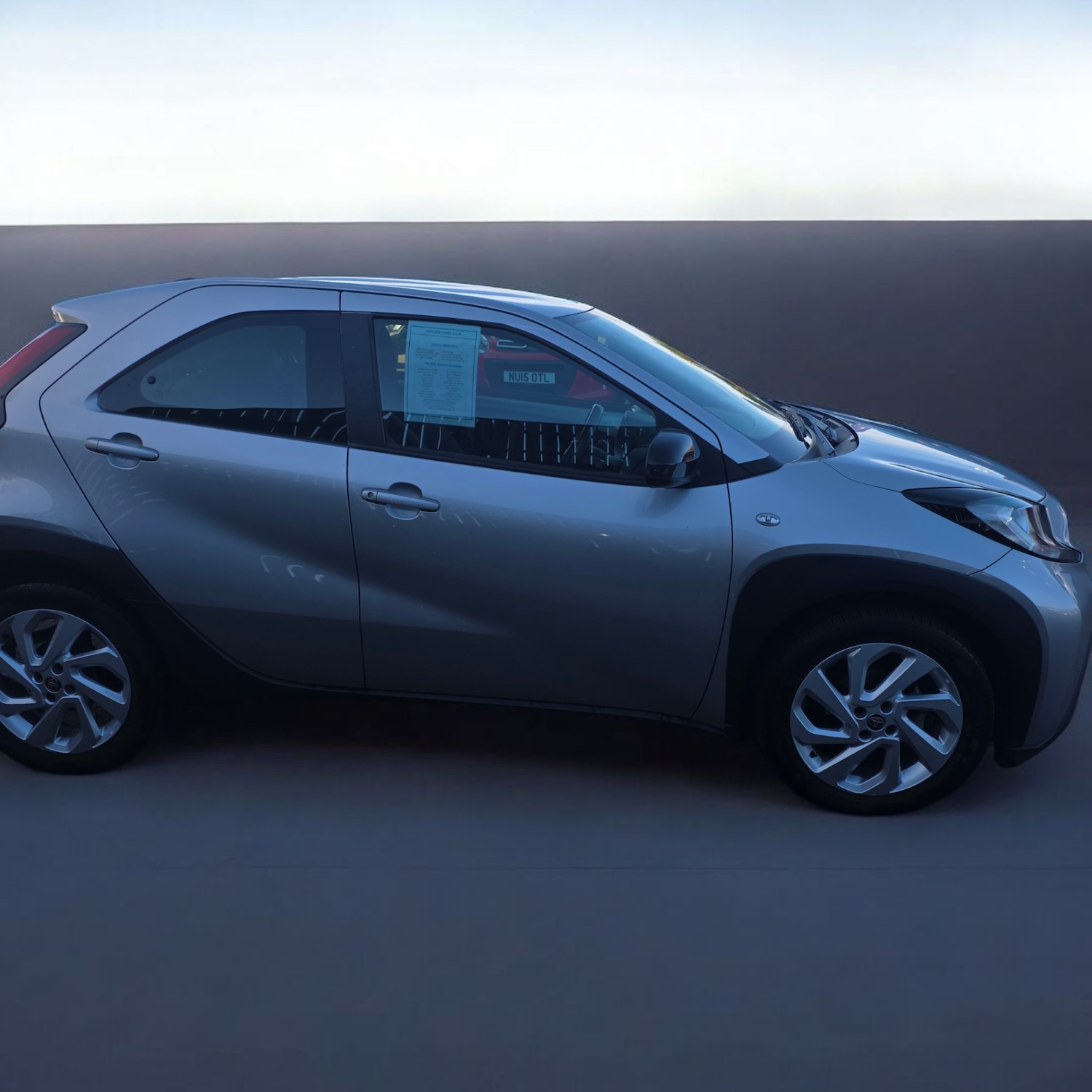 Used Toyota Aygo X 2023 for sale - 76382614: Photo 8