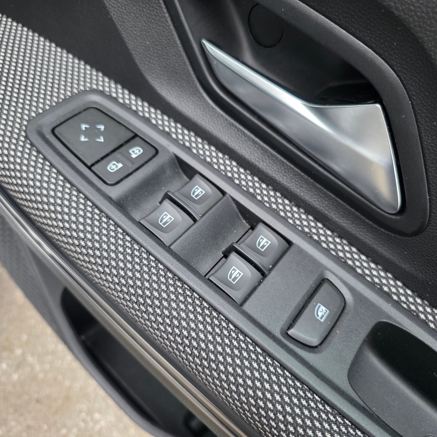 Used Dacia Jogger 2022 for sale - 76940518: Photo 23