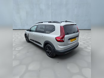 Used Dacia Jogger 2022 for sale - 76940518: Photo