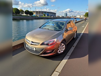 Used Vauxhall Astra 2014 for sale - 77222910: Photo