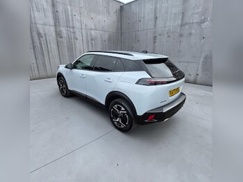 Used Peugeot 2008 2023 for sale - 78554432: Photo