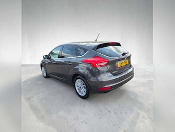 Used Ford Focus 2017 for sale - 79542846: Photo
