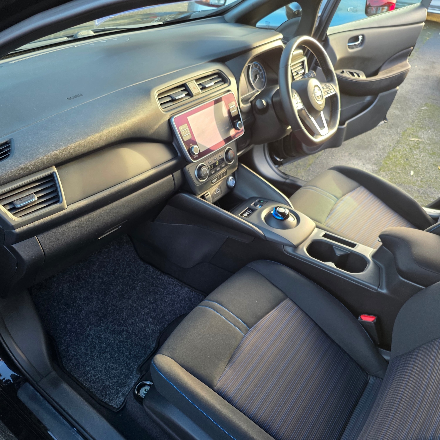 Used Nissan Leaf 2022 for sale - 76831255: Photo 33