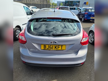 Used Ford Focus 2011 for sale - 78305865: Photo