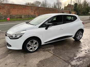 Used Renault Clio 2015 for sale - 79703474: Photo