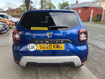 Used Dacia Duster 2020 for sale - 76859283: Photo