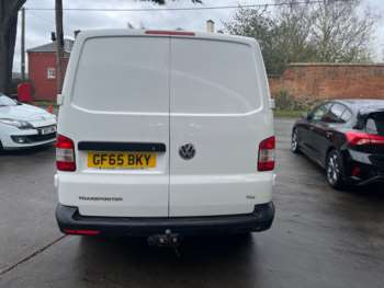 Used Volkswagen Transporter 2015 for sale - 69700470: Photo