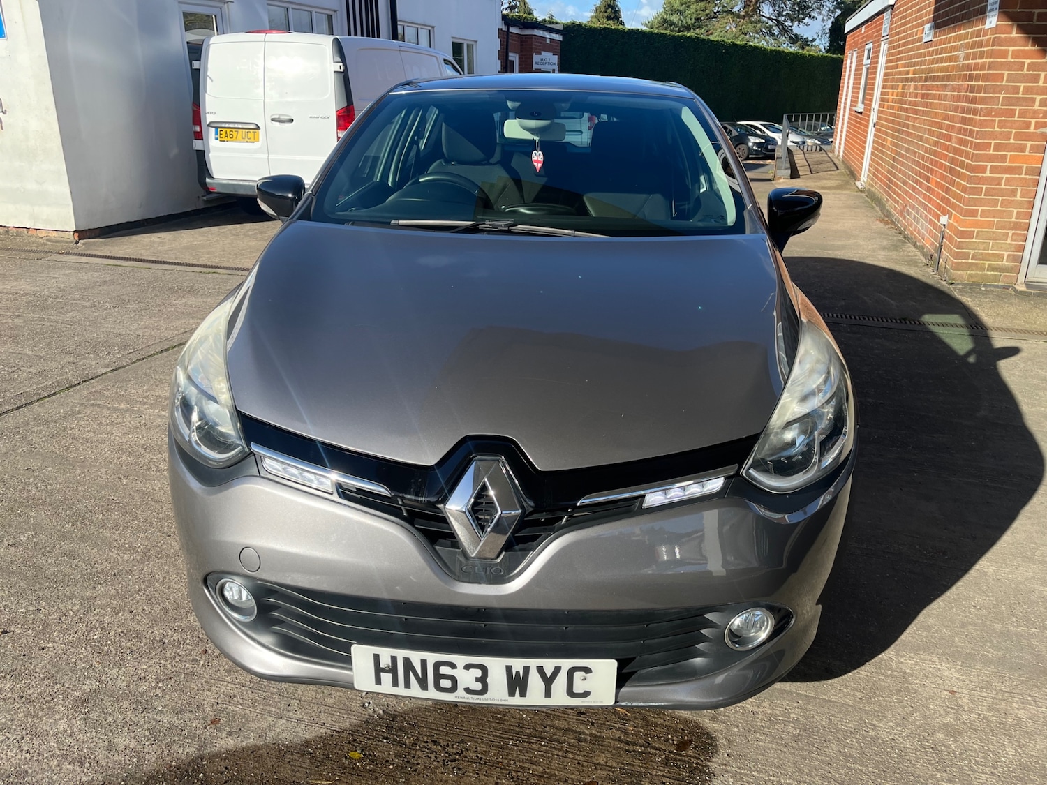 Used Renault Clio 2013 for sale - 76859164: Photo 3