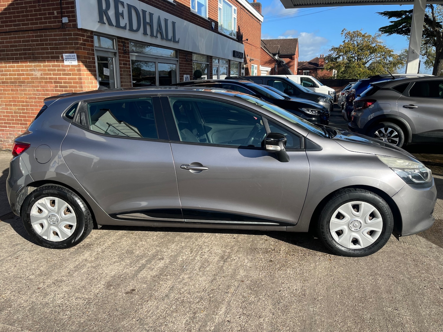 Used Renault Clio 2013 for sale - 76859164: Photo 6