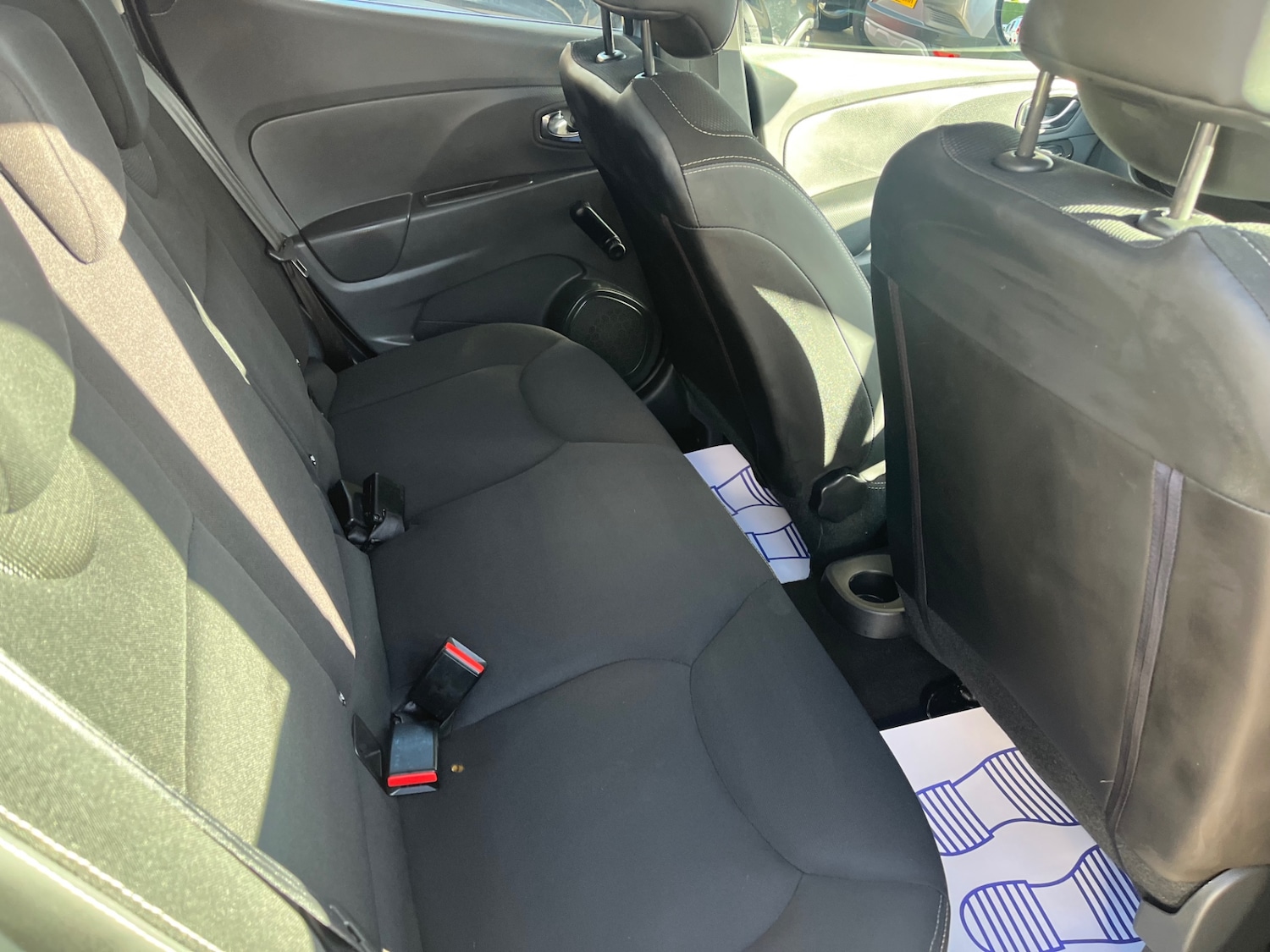 Used Renault Clio 2013 for sale - 76859164: Photo 9