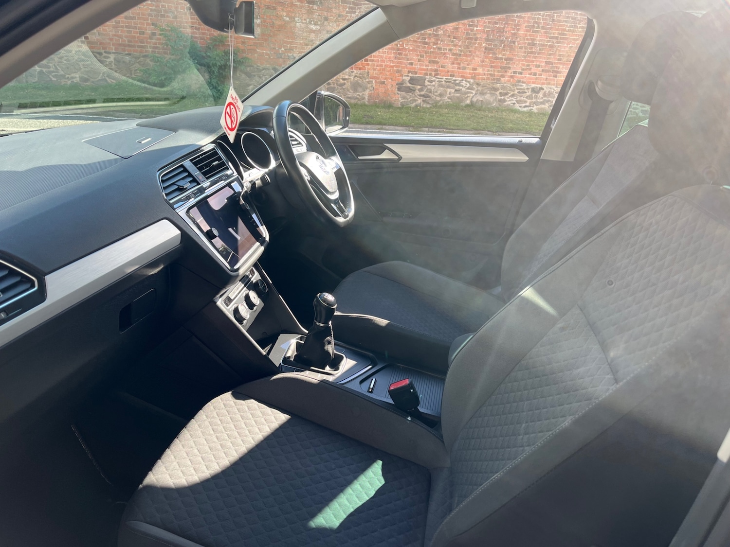 Used Volkswagen Tiguan 2018 for sale - 76037471: Photo 10