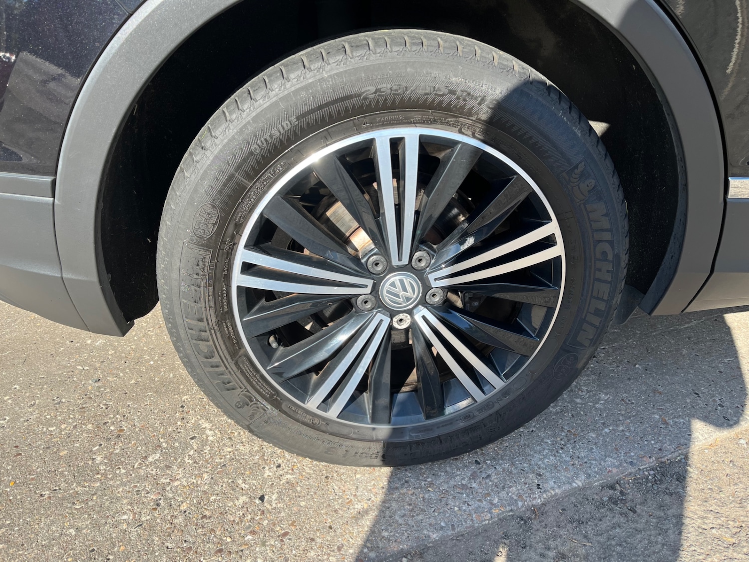 Used Volkswagen Tiguan 2018 for sale - 76037471: Photo 9