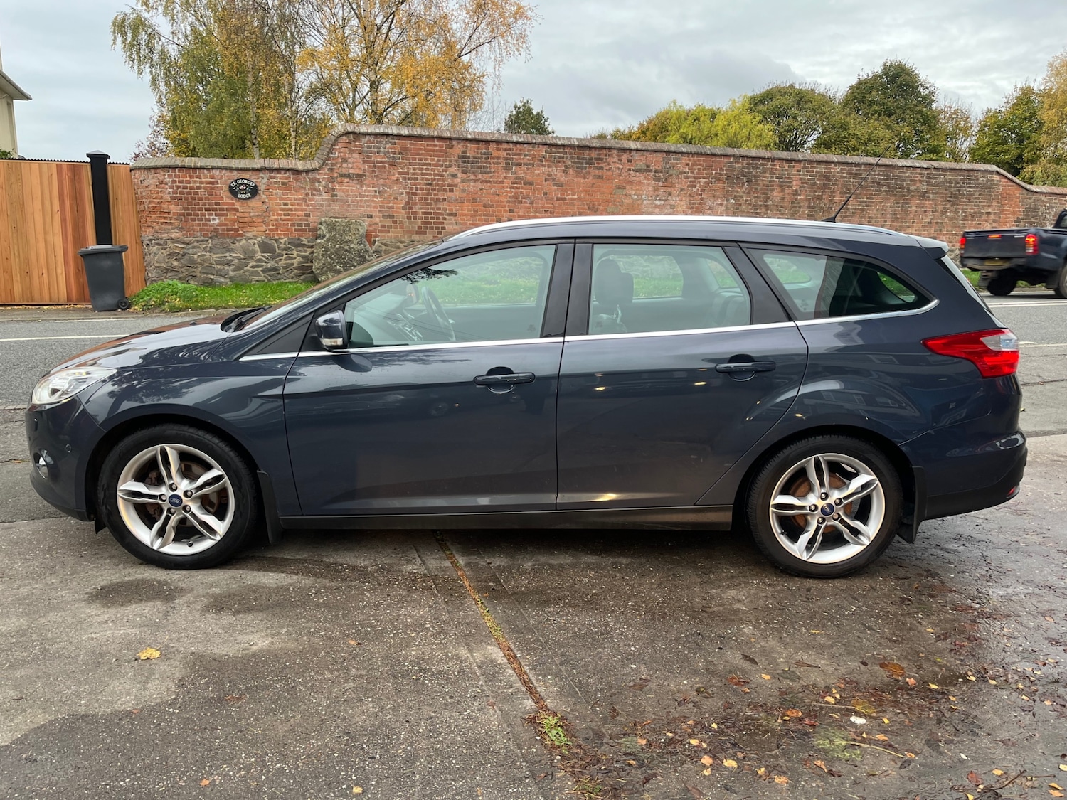 Used Ford Focus 2014 for sale - 76859262: Photo 5