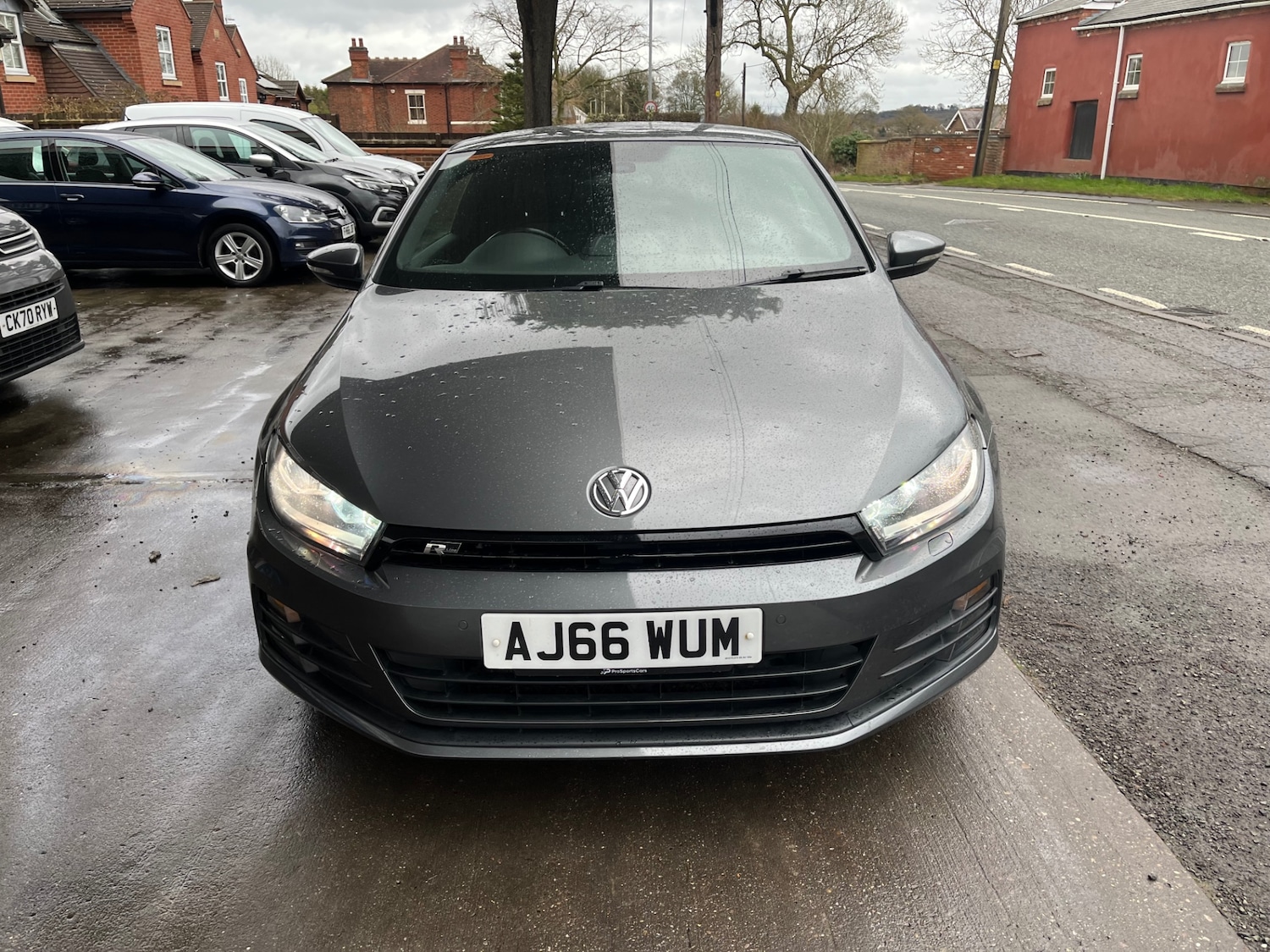 Used Volkswagen Scirocco 2016 for sale - 76859588: Photo 3