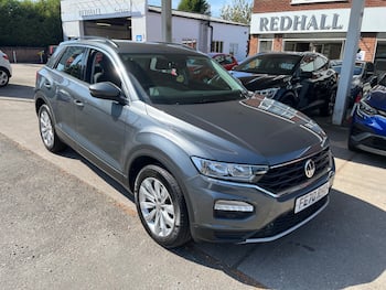 Used Volkswagen T-Roc 2020 for sale - 79703352: Photo