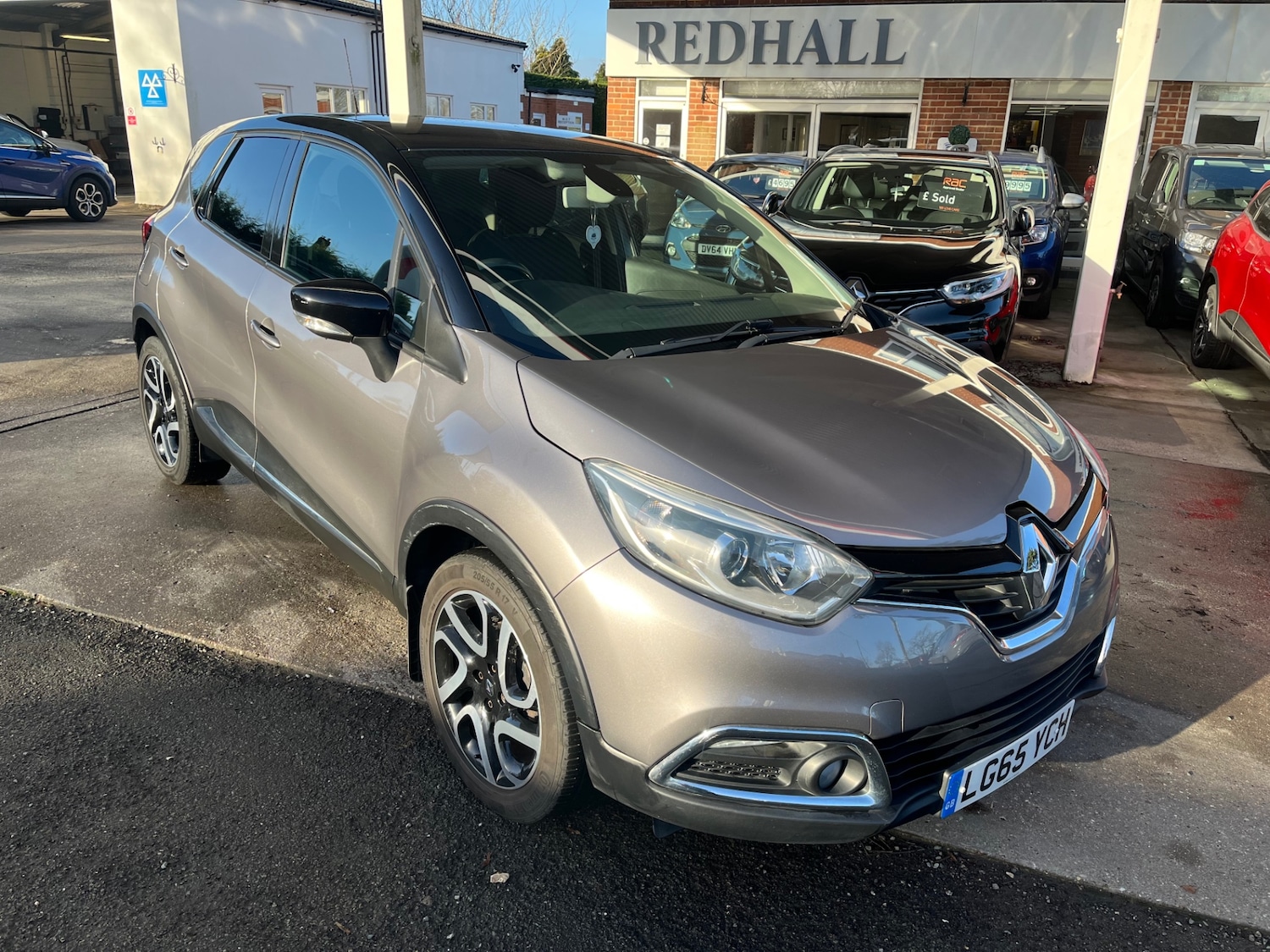 Used Renault Captur 2015 for sale - 77000358: Photo 3
