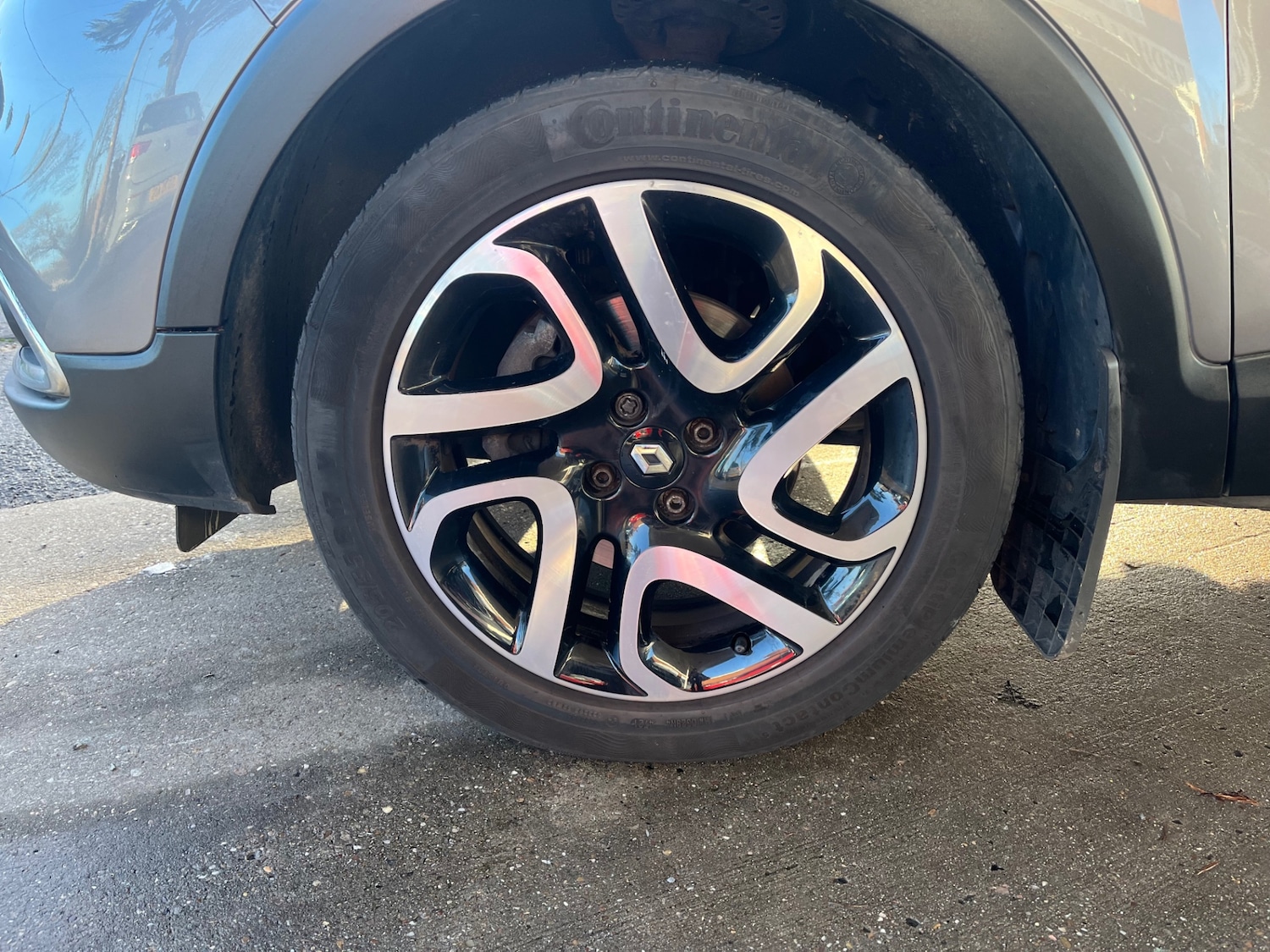 Used Renault Captur 2015 for sale - 77000358: Photo 8