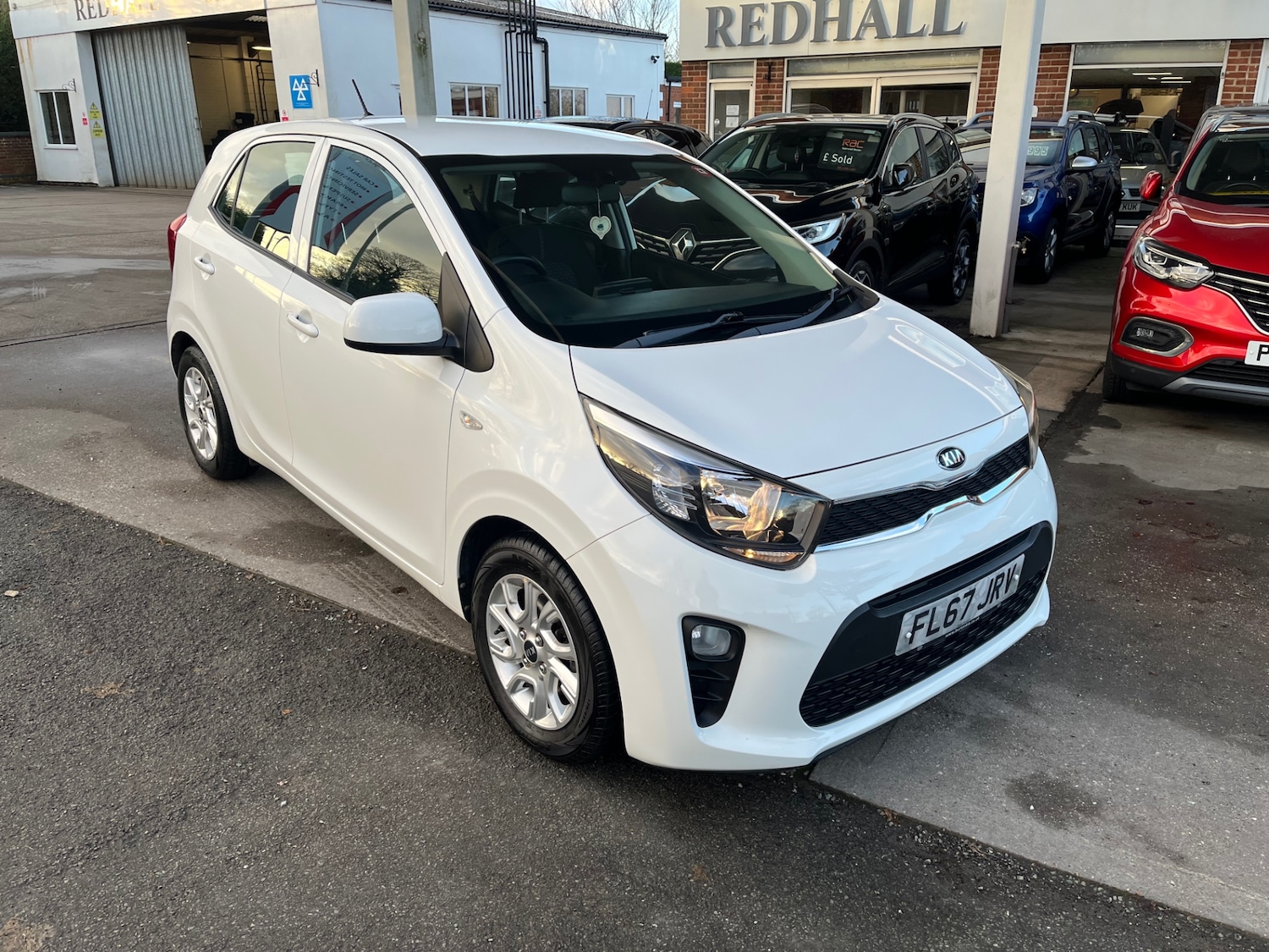 Used Kia Picanto 2017 for sale - 77000359: Photo 1