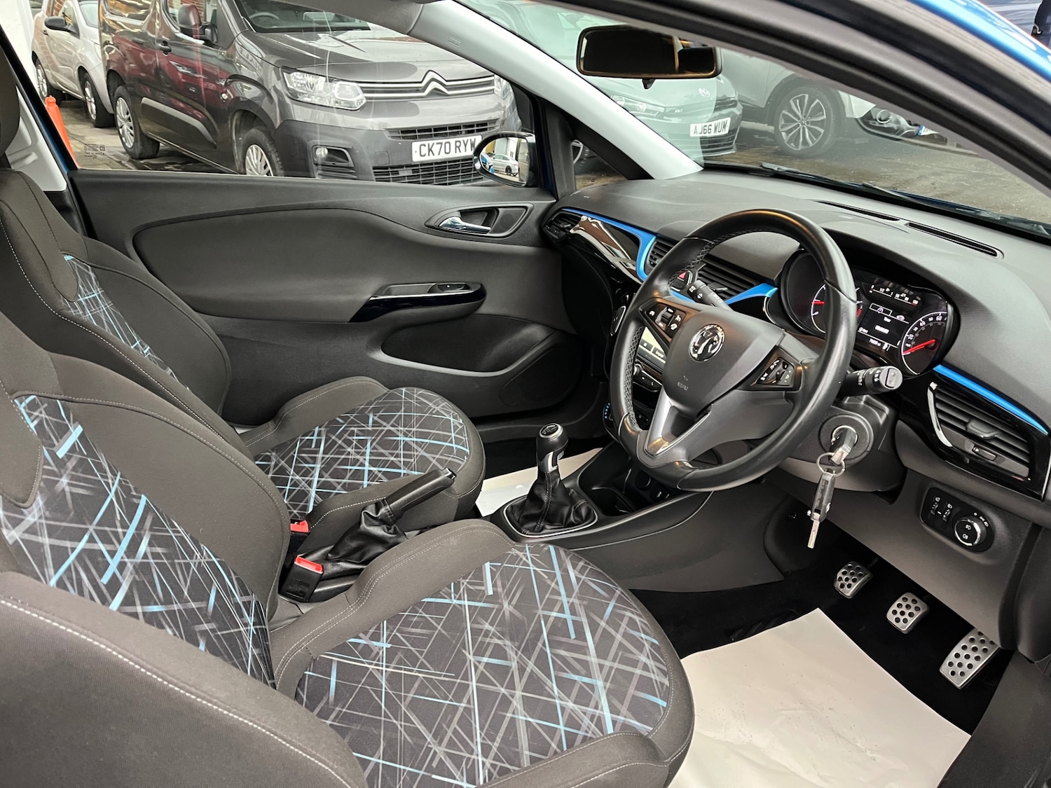 Used Vauxhall Corsa 2016 for sale - 75699930: Photo 9