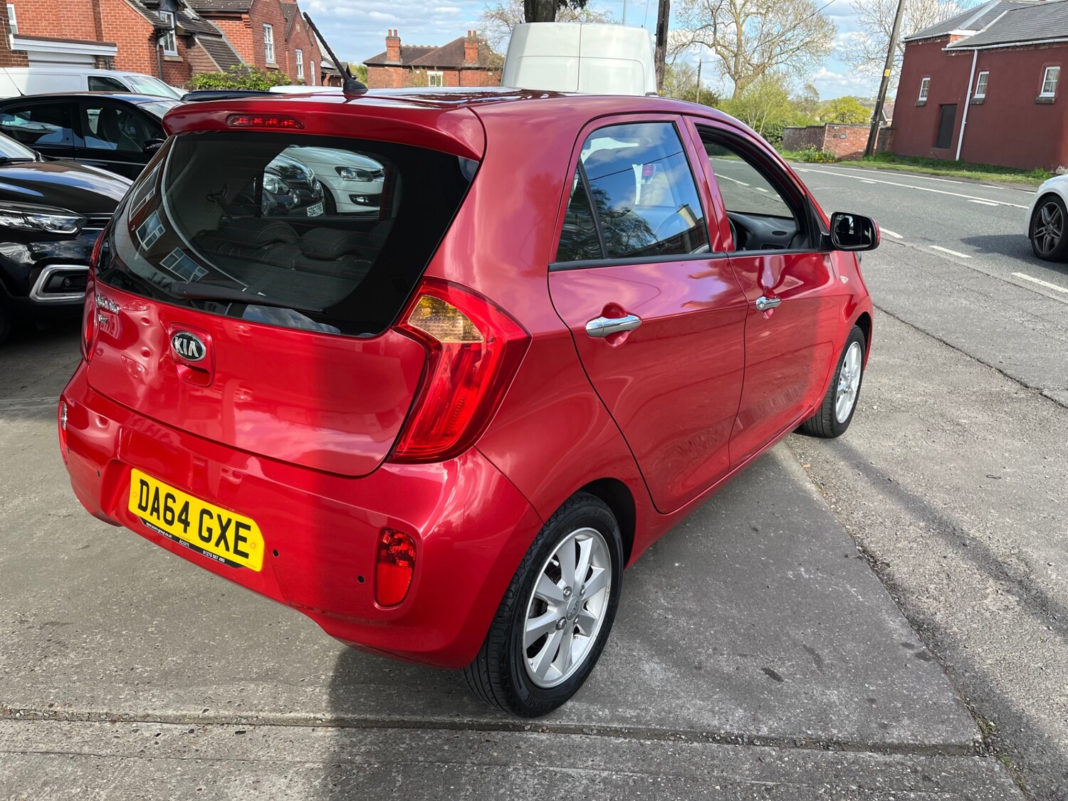 Used Kia Picanto 2014 for sale - 75699875: Photo 5