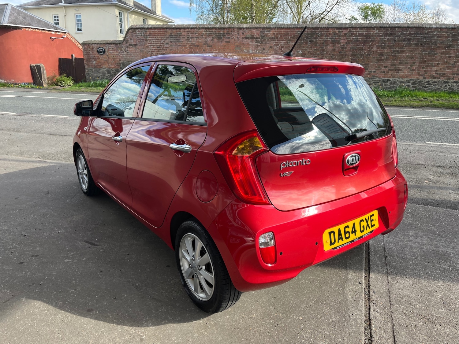 Used Kia Picanto 2014 for sale - 75699875: Photo 6