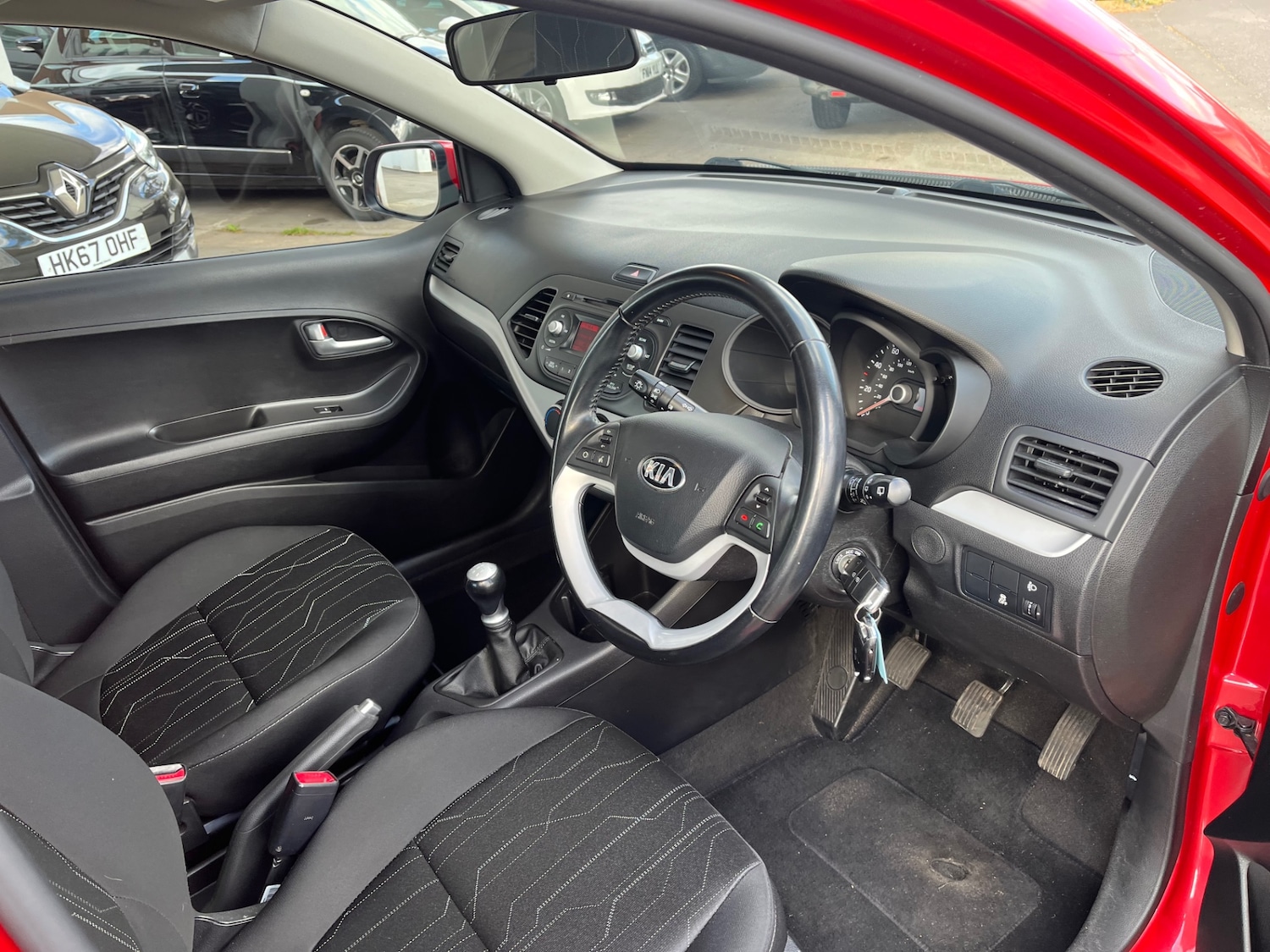 Used Kia Picanto 2014 for sale - 75699875: Photo 8