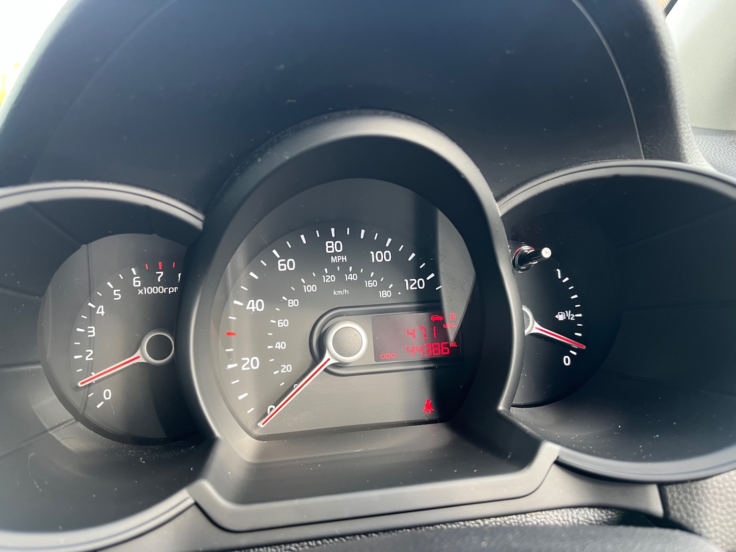 Used Kia Picanto 2014 for sale - 75699875: Photo 9