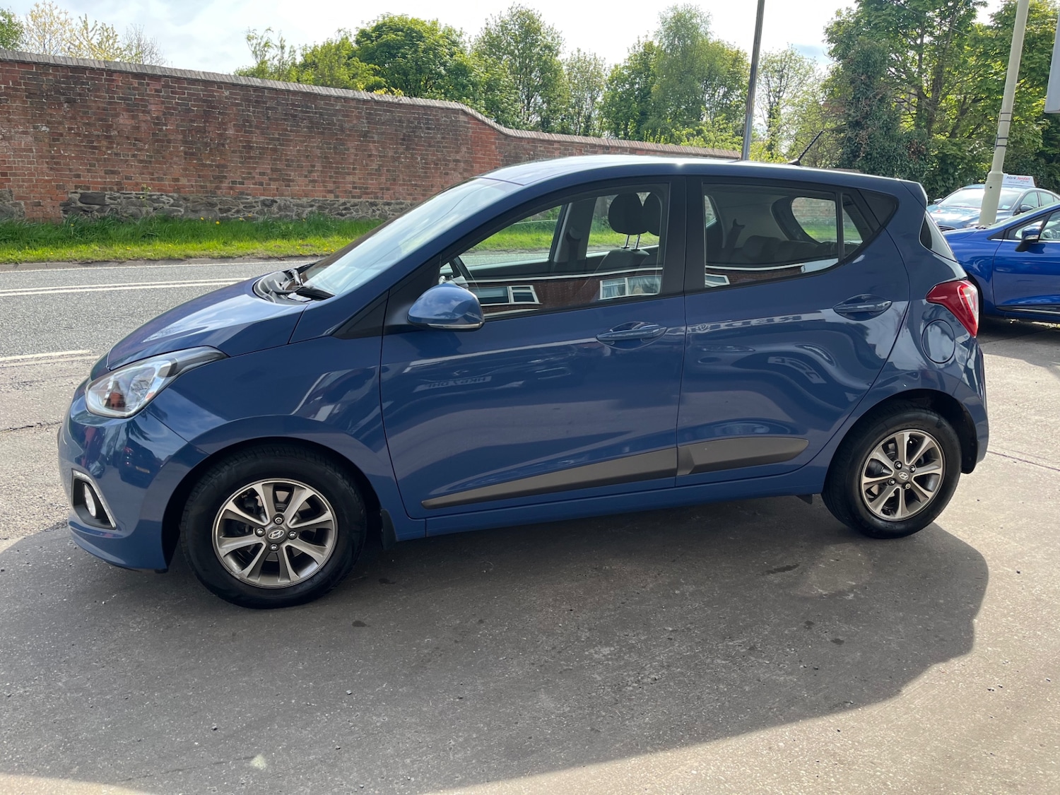 Used Hyundai i10 2014 for sale - 76007523: Photo 4