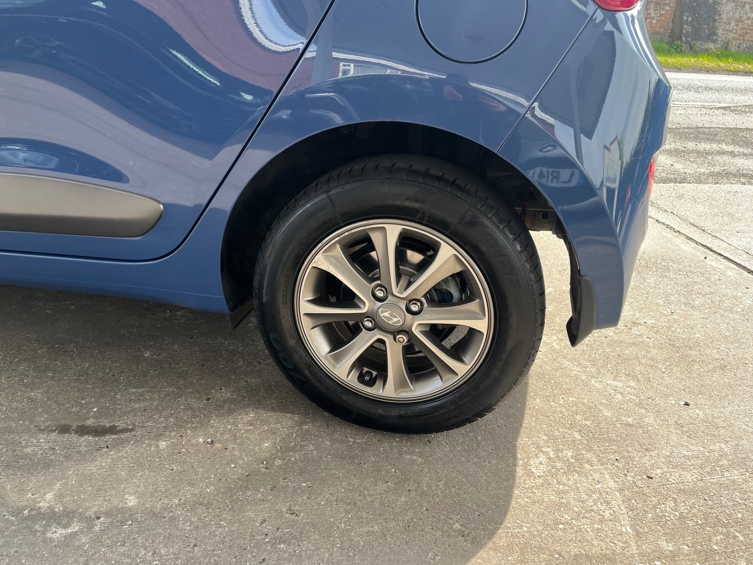 Used Hyundai i10 2014 for sale - 76007523: Photo 5